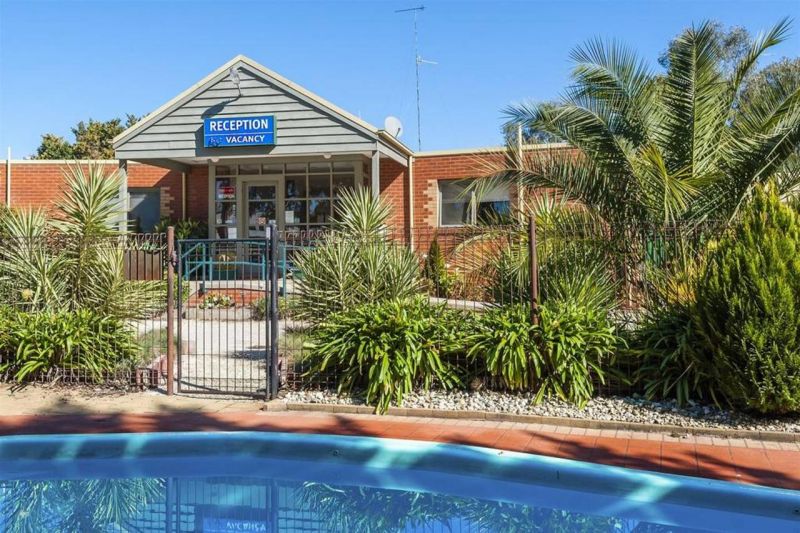 Whiteheads Creek VIC Sydney 4u