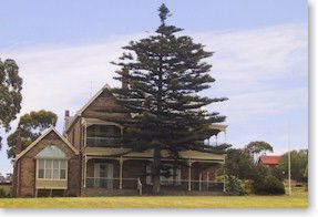 Boston House Motel - Accommodation Sydney 0