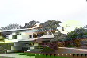 Metung VIC Sydney 4u