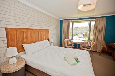 Southern Ocean Motor Inn Port Campbell - Sydney 4u 5