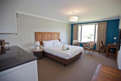 Southern Ocean Motor Inn Port Campbell - Sydney 4u 8