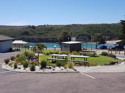 Southern Ocean Motor Inn Port Campbell - Sydney 4u 11