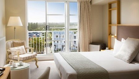 Quality Suites Deep Blue - Sydney 4u 2