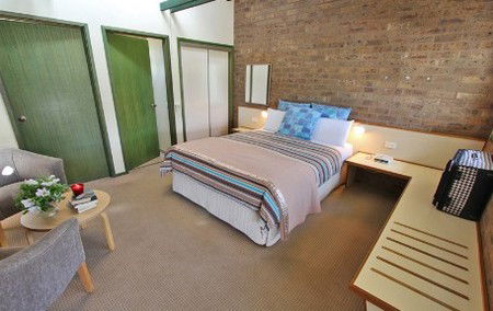 The Beachfront Motel - Sydney 4u 2