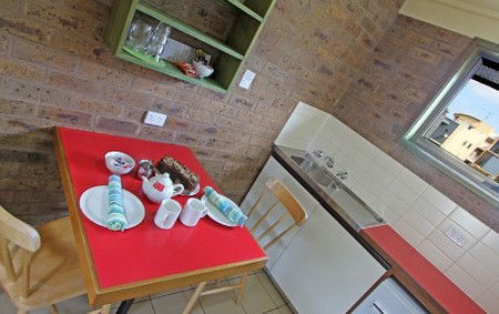 The Beachfront Motel - Sydney 4u 5