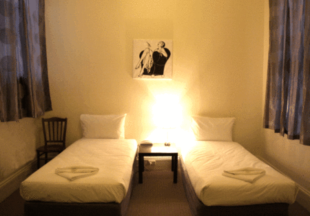 Ambassadors Hotel - Sydney 4u 2