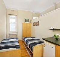 Cambridge Lodge - Accommodation Sydney