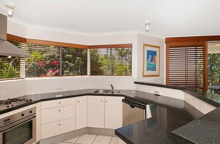 Parkshores Sunshine - Accommodation Sydney 3