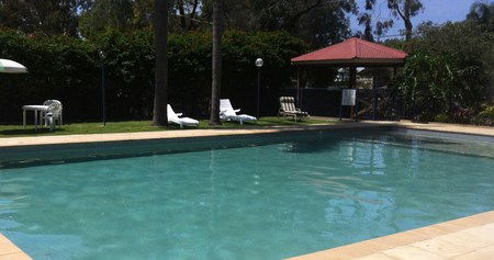 Edgewater Holiday Park - Sydney 4u 1