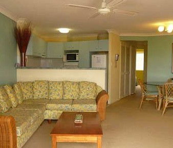 Kirra Palms Holiday Apartments - Accommodation Sydney 2