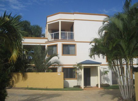 Urangan QLD Accommodation Sydney
