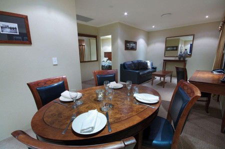 Quality Hotel Powerhouse - Accommodation Sydney 0