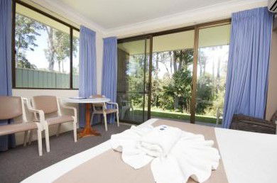 Island Palms Motor Inn - Sydney 4u 1