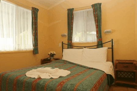Cane Village Holiday Park - Sydney 4u 0