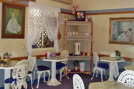 Annies Shandon Inn - Sydney 4u 2
