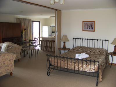 Anchorage At Victor Harbour Seafront Hotel - Sydney 4u 2