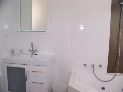 Anchorage At Victor Harbour Seafront Hotel - Sydney 4u 3