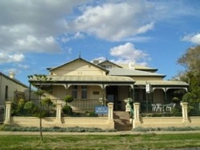 Henley Beach SA Accommodation Sydney