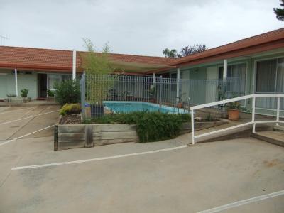 Country Comfort Cowra Countryman Motor Inn - Accommodation Sydney 3