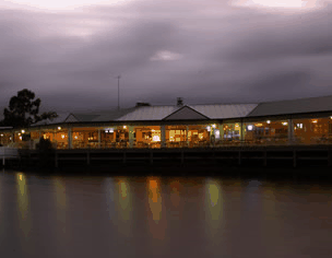 Waterfront Hotel - Accommodation Sydney