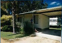 Dunbogan Caravan Park - Sydney 4u 1