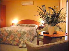 Hopkins House Motel & Apartments - Accommodation Sydney 4