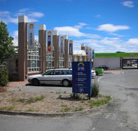 Waurn Ponds Hotel - Sydney 4u
