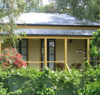 Bendigo Cottages - Sydney 4u