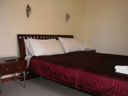 Colonial Village Motel - Sydney 4u 3