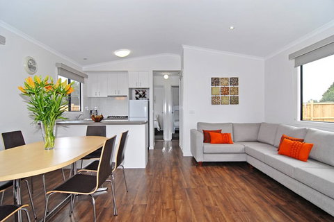 Ocean Grove Motor Inn - Accommodation Sydney 1