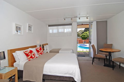 Ocean Grove Motor Inn - Accommodation Sydney 3