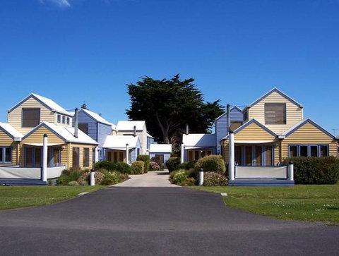 Rayville Boat Houses - Accommodation Sydney 1