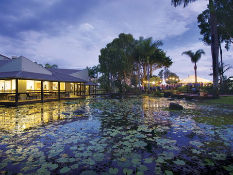 Oaks Oasis - Sydney 4u 1
