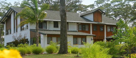 Chalet Swisse Spa Retreat - Accommodation Sydney 0