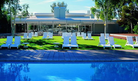 Desert Gardens Hotel - Sydney 4u 1