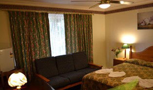 Alexander Heights WA Sydney 4u