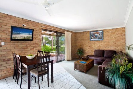 Noosa North Shore Retreat - Sydney 4u 2