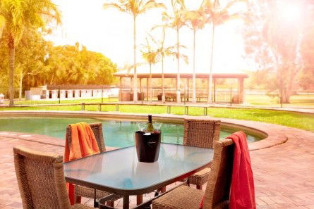 Noosa North Shore Retreat - Sydney 4u 4