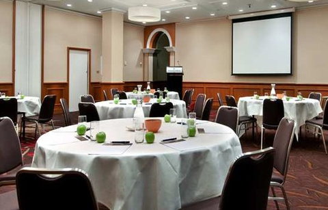 Parmelia Hilton - Accommodation Sydney 4