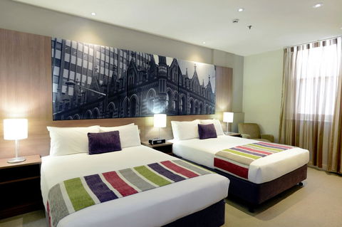 Mercure Grosvenor Hotel Adelaide - Sydney 4u 1