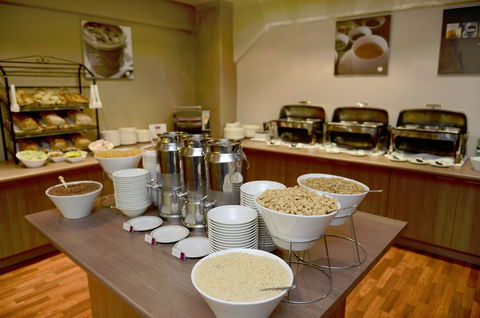 Mercure Grosvenor Hotel Adelaide - Sydney 4u 3