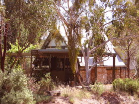 Mount Remarkable Cottage - Sydney 4u 0