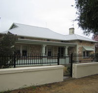 Naracoorte Cottages - MacDonnell House - Accommodation Sydney