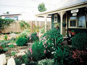 Schoolhouse Cottage - Accommodation Sydney 0