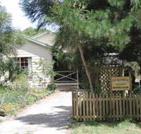 Cockleshell Cottage - Sydney 4u