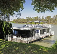 Moving Waters Self Contained Moored Houseboat - Sydney 4u