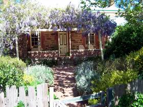 Sea & Vines Cottage - Accommodation Sydney 0