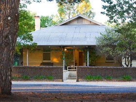 Mill Cottage Loxton - Accommodation Sydney 0