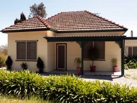 Morella Farm - Sydney 4u 0