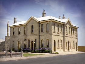 The Customs House - Accommodation Sydney 0